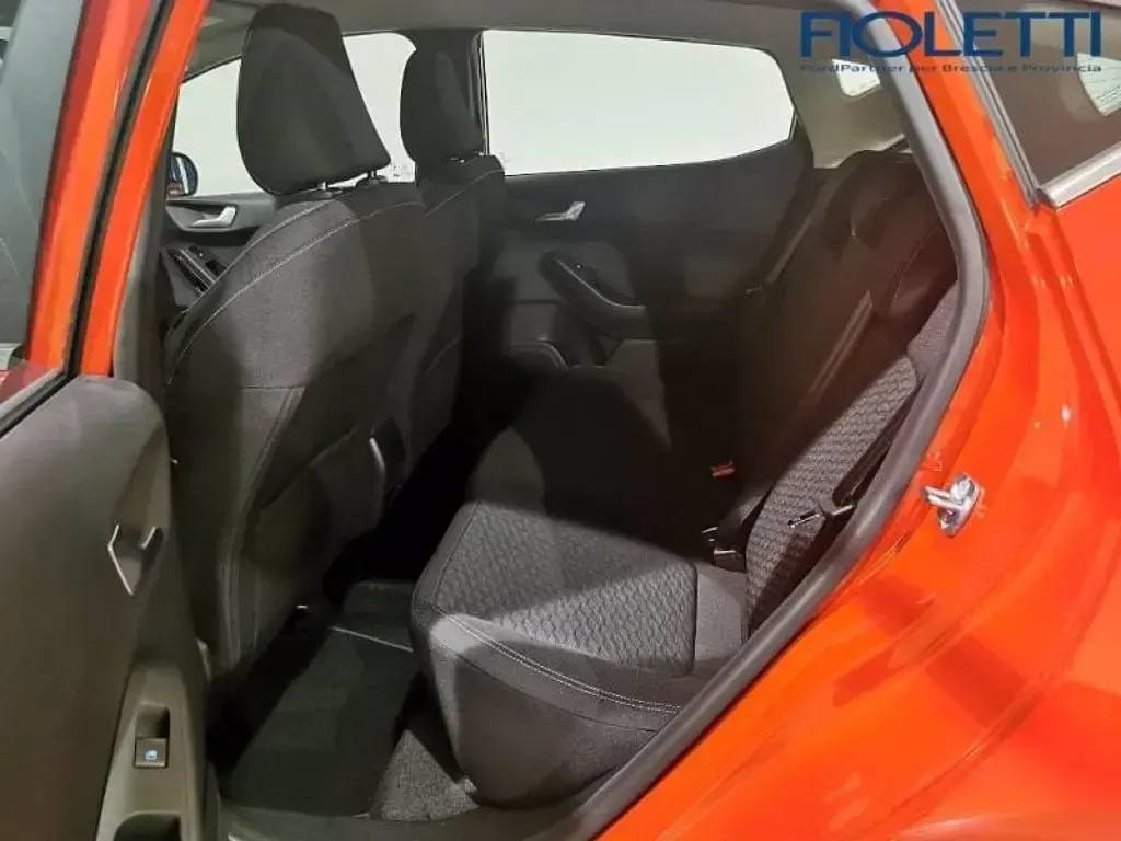 Usata Ford Fiesta Titanium 75 CV (55 kW) 2023 Rosso Utilitaria