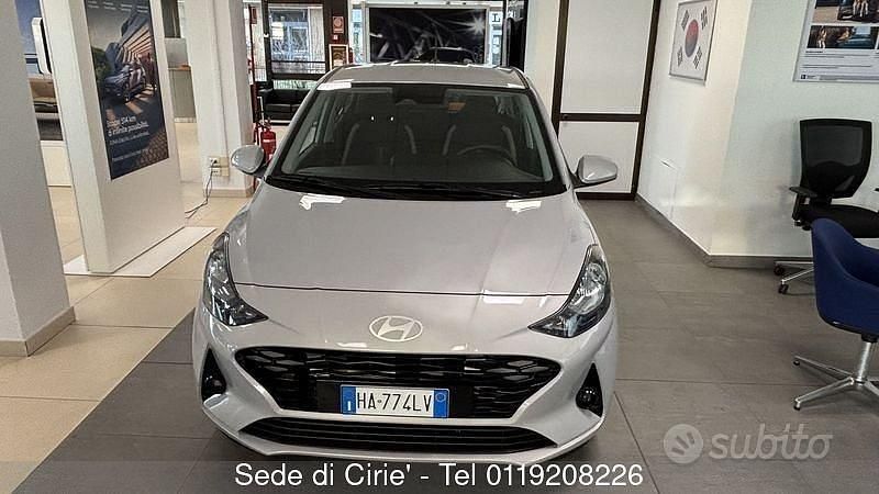 Nuova Hyundai i10 2025 Grigio Utilitaria