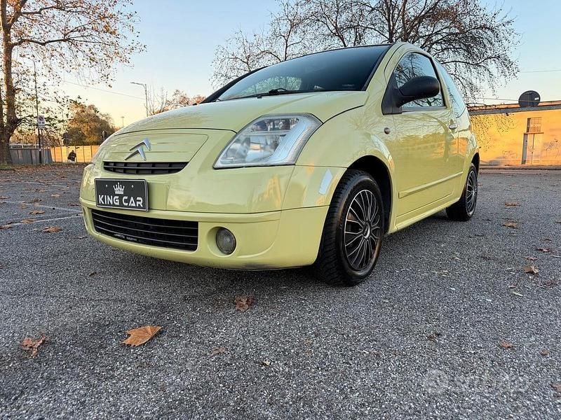 Usata Citroën C2 Exclusive 60 CV (44 kW) 2004 Giallo Utilitaria