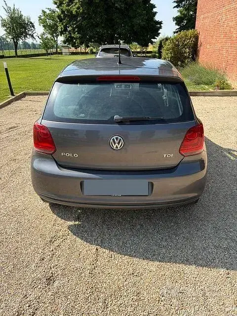 Usata VW Polo 75 CV (55 kW) 2012 Grigio Utilitaria