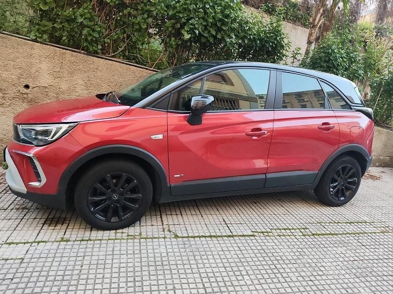 Usata Opel Crossland 110 CV (80 kW) 2022 Rosso SUV