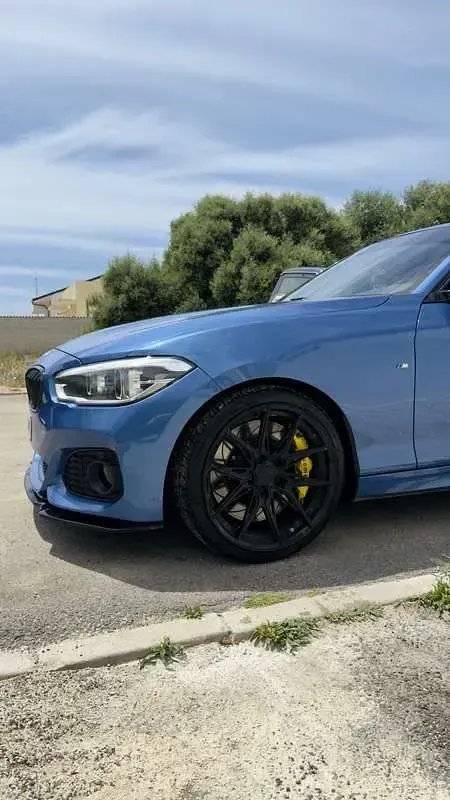 Usata BMW 125 M Sport 218 CV (160 kW) 2015 Blu/azzurro Utilitaria