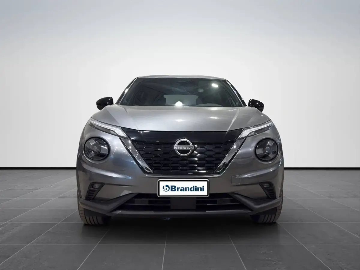 Usata Nissan Juke N-Connecta 94 CV (69 kW) 2024 Grigio piombo SUV