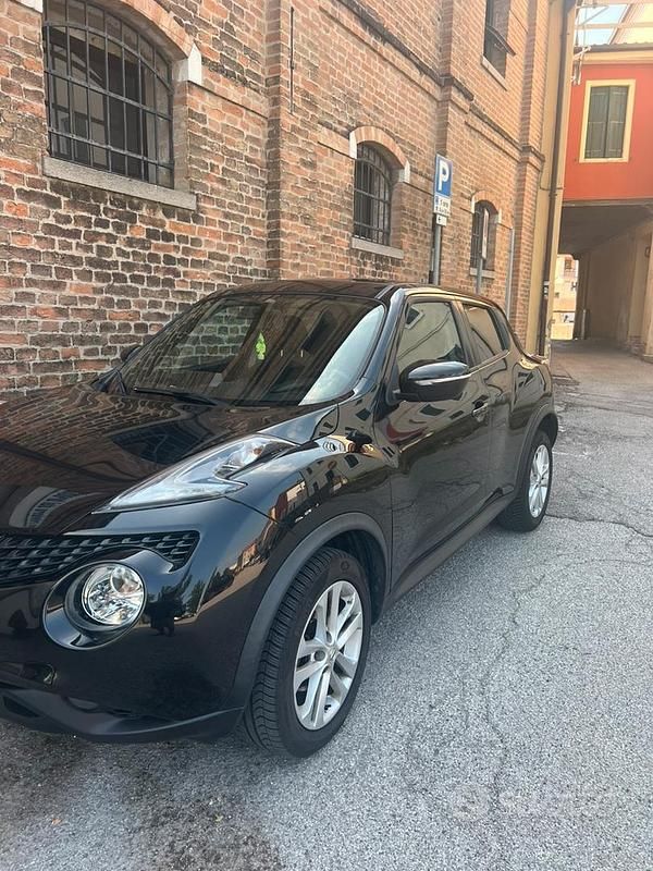 Nero Usata 2018 Nissan Juke SUV | 8500 € (Buon prezzo) - Immagine 1/4
