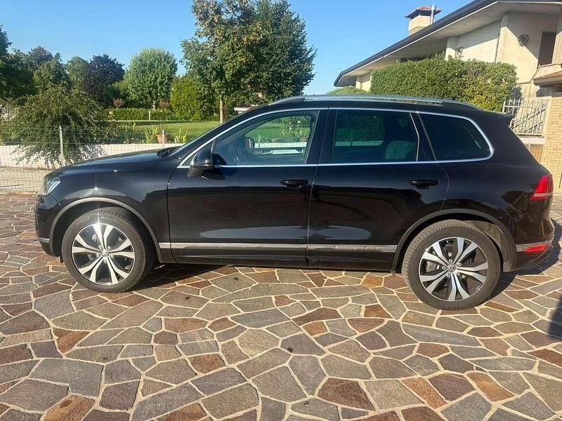 Nero Usata 2018 VW Touareg Sportline SUV | 29.000 € - Immagine 1/4