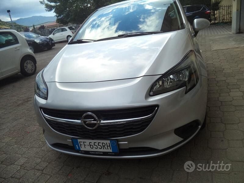 Grigio Usata 2016 Opel Corsa Tre volumi | 7500 € (Buon prezzo) - Immagine 1/4