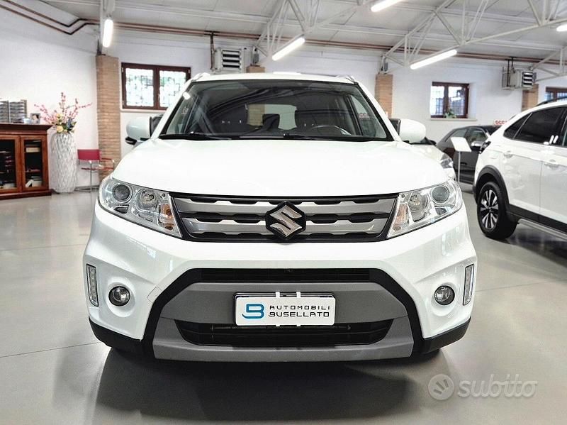 Usata Suzuki Vitara Cool 120 CV (88 kW) 2018 Bianco SUV