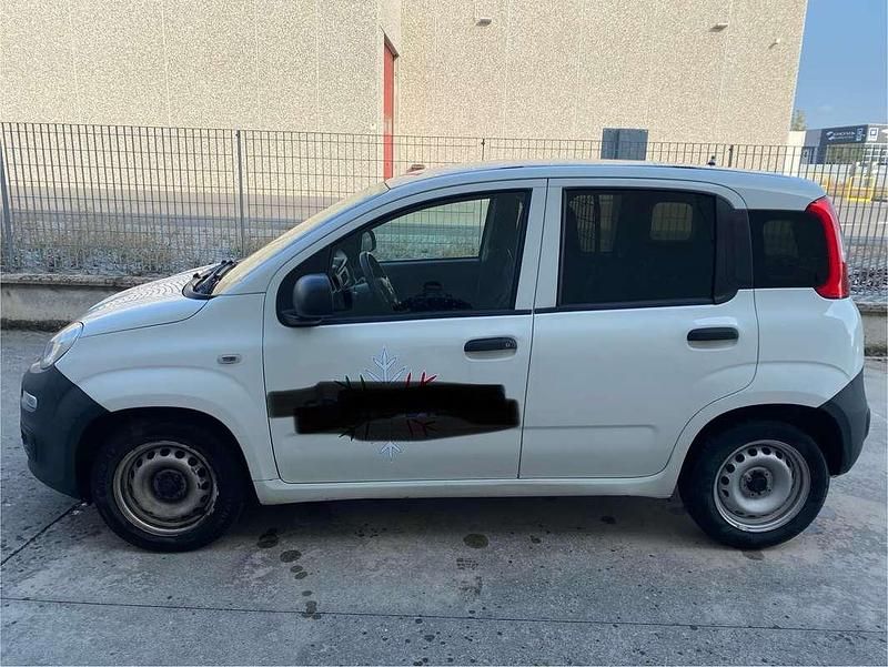 Usata Fiat Panda Easy 95 CV (69 kW) 2016 Utilitaria