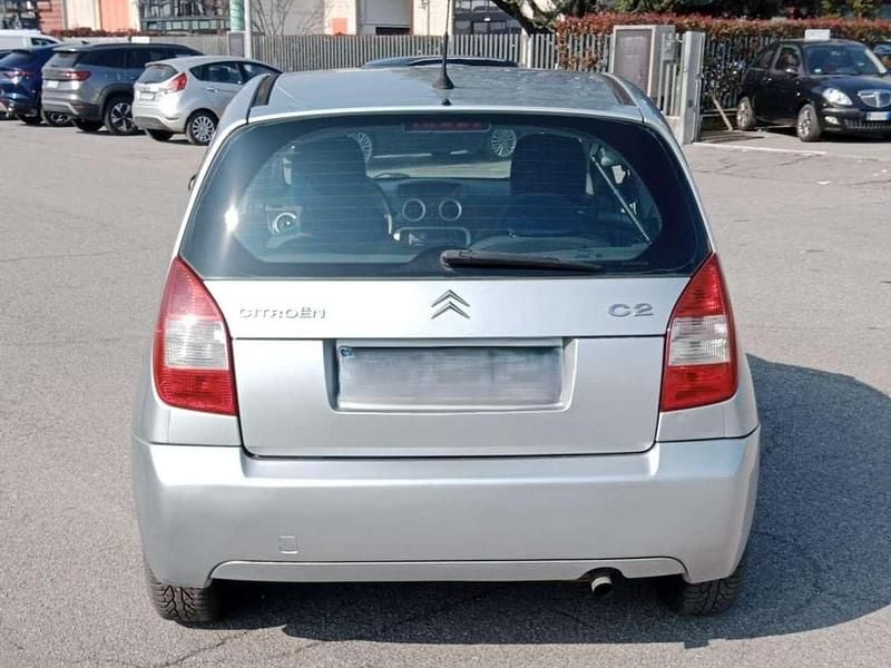 Usata Citroën C2 68 CV (50 kW) 2008 Argento Utilitaria
