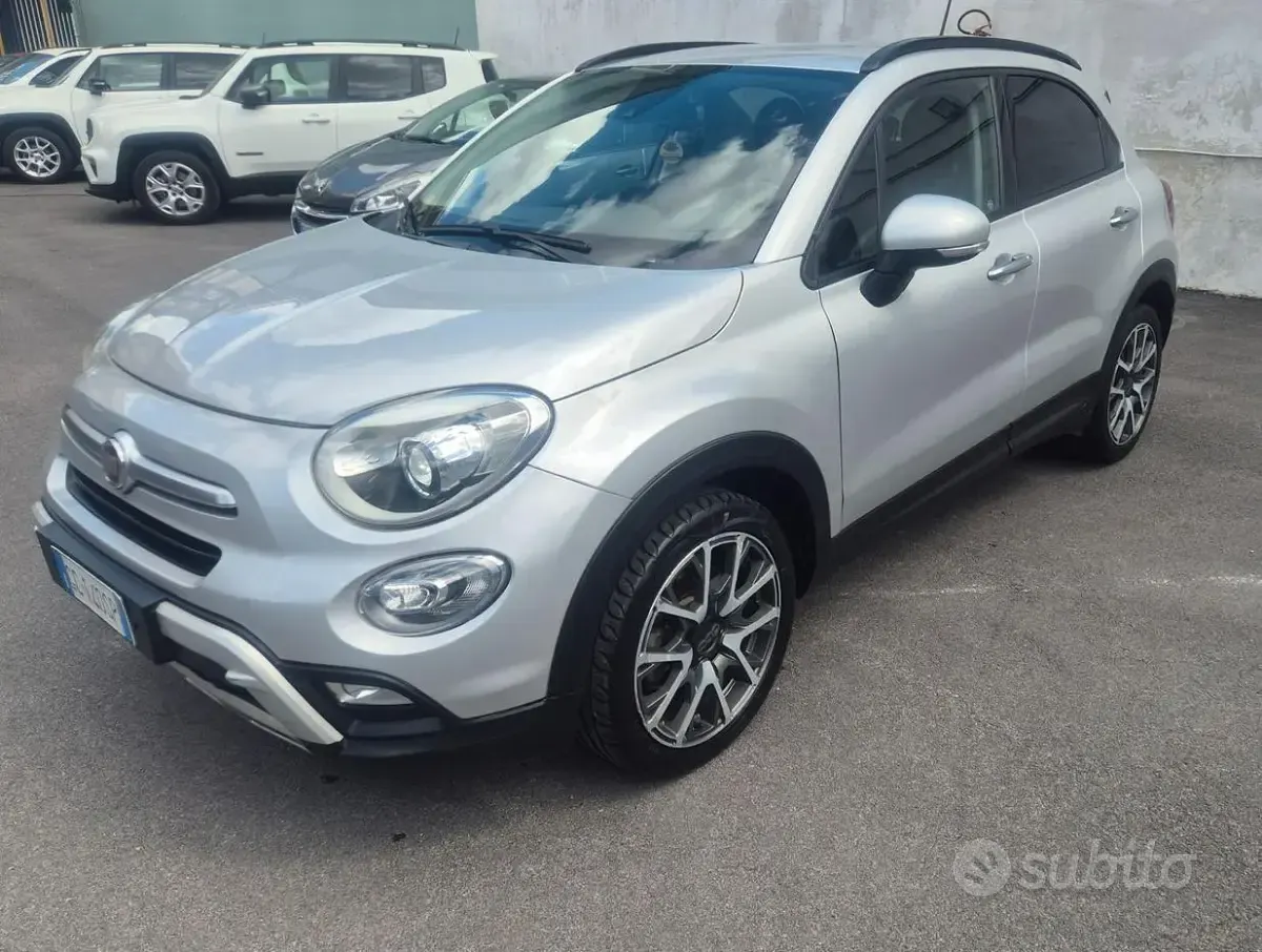 Usado Fiat 500X Cross 120 CV (88 kW) 2018 Gris SUV