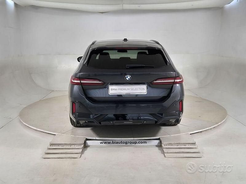 Occasion BMW 520 M Sport 197 ch (144 kW) 2024 Gris Break