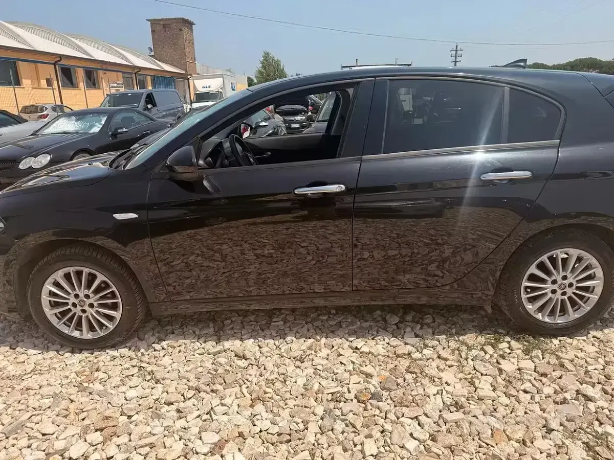 Usata Fiat Tipo Business 100 CV (73 kW) 2021 Nero Berlina
