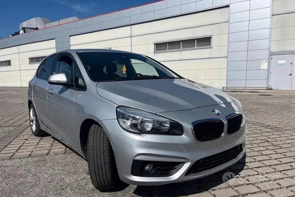 Usata BMW 216 Active Tourer 2015 Grigio Monovolume