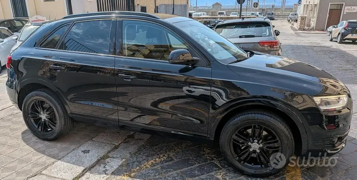 Usata Audi Q3 Advanced Plus 140 CV (102 kW) 2013 Nero SUV
