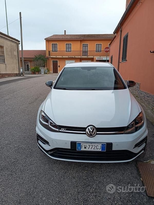 Bianco Usata 2020 VW Golf Tre volumi | 19.500 € (Super prezzo) - Immagine 1/4