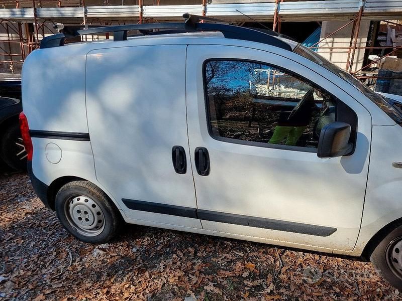 Bianco Usata 2016 Citroën Nemo Monovolume | 8000 € - Immagine 1/4