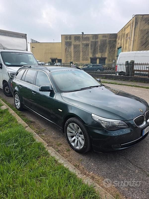 Usata BMW 530 M Sport 235 CV (172 kW) 2007 Verde Station wagon