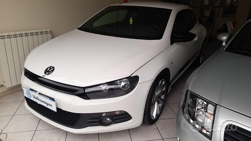 Usata VW Scirocco R-line 210 CV (154 kW) 2009