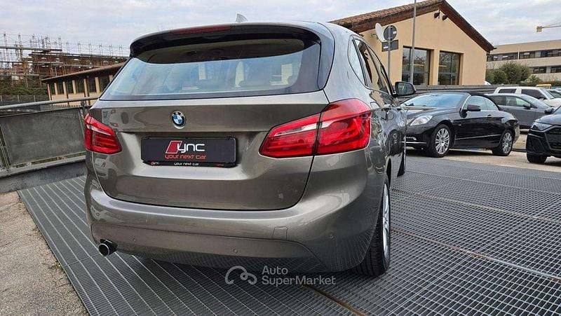 Usata BMW 216 Active Tourer Efficient Dynamics 116 CV (85 kW) 2015 Grigio Monovolume