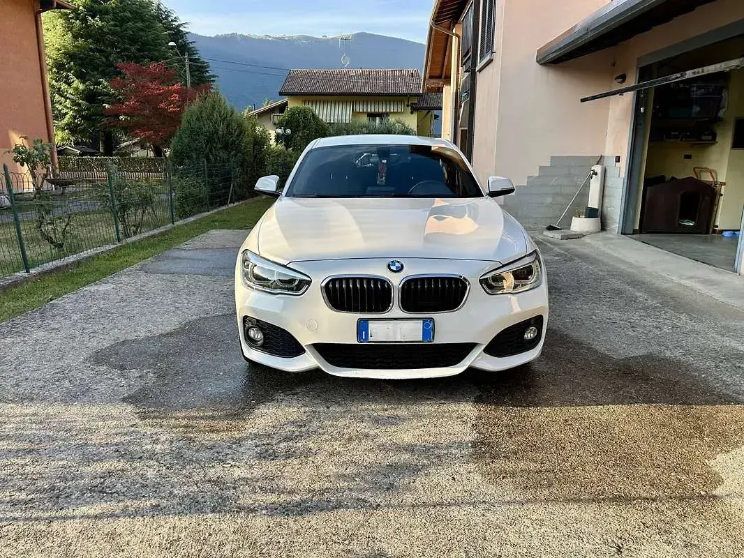Usata BMW 116 M Sport 116 CV (85 kW) 2016 Bianco Utilitaria
