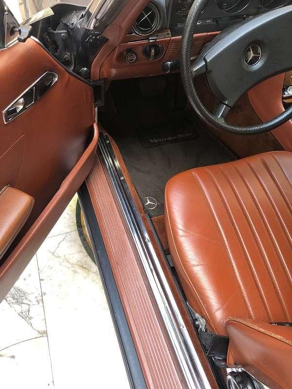 Usata Mercedes SL380 218 CV (160 kW) 1985 Cabrio