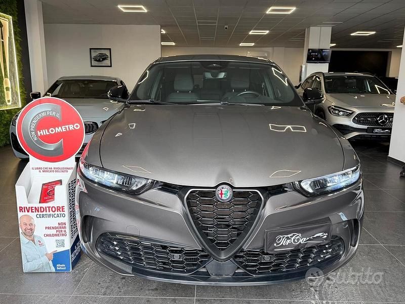 Usata Alfa Romeo Tonale Sprint 131 CV (96 kW) 2022 Grigio SUV