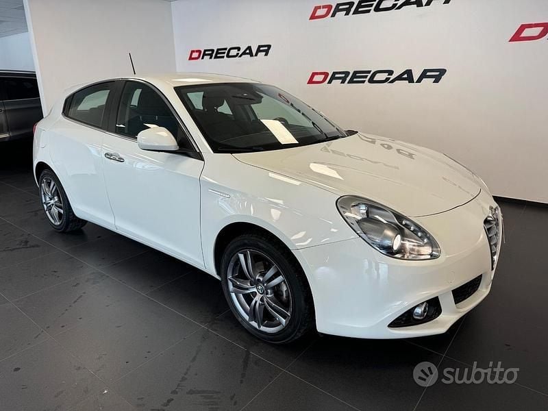 Usata Alfa Romeo Giulietta 120 CV (88 kW) 2014 Bianco Utilitaria