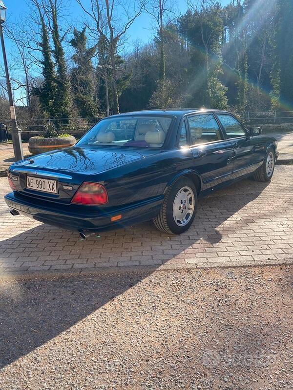 Usato 1996 Jaguar XJ6 Benzin (6.990 €)
