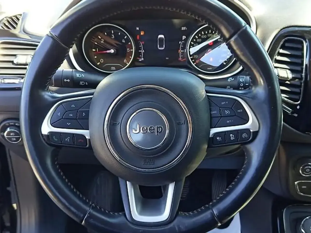 Usata Jeep Compass Limited 170 CV (125 kW) 2017 Nero SUV