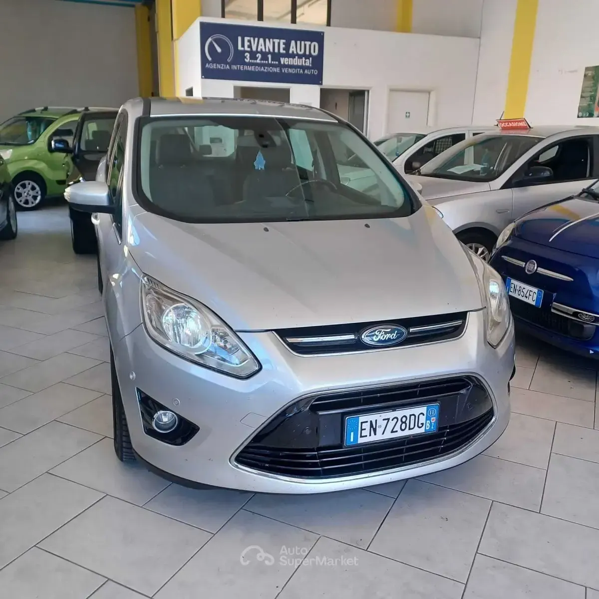 Usata Ford C-MAX 116 CV (85 kW) 2011 Argento Monovolume