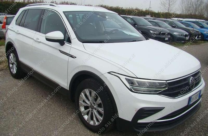 Usata VW Tiguan Life 150 CV (110 kW) 2021 Bianco SUV