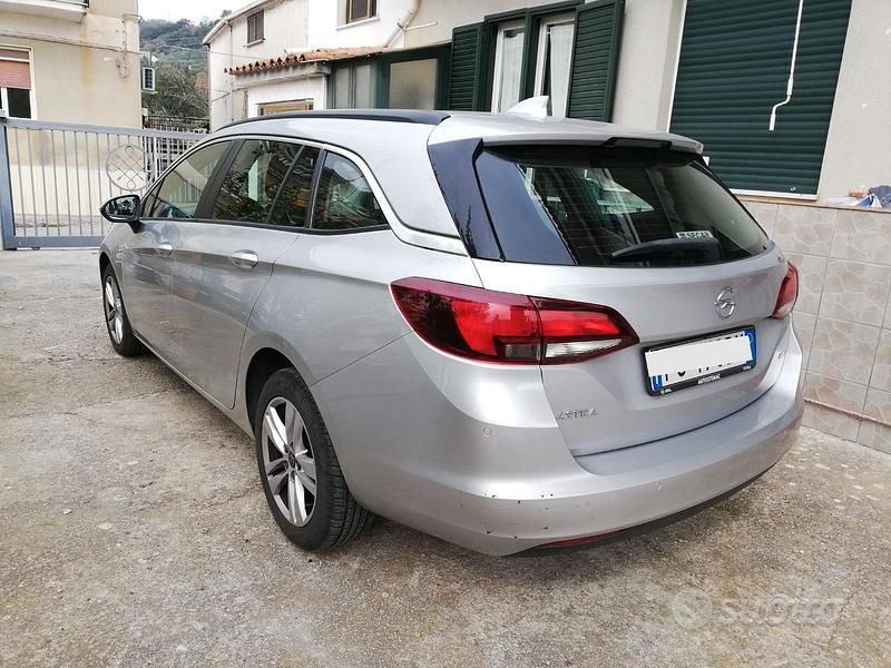 Usata Opel Astra S 110 CV (80 kW) 2016 Station wagon