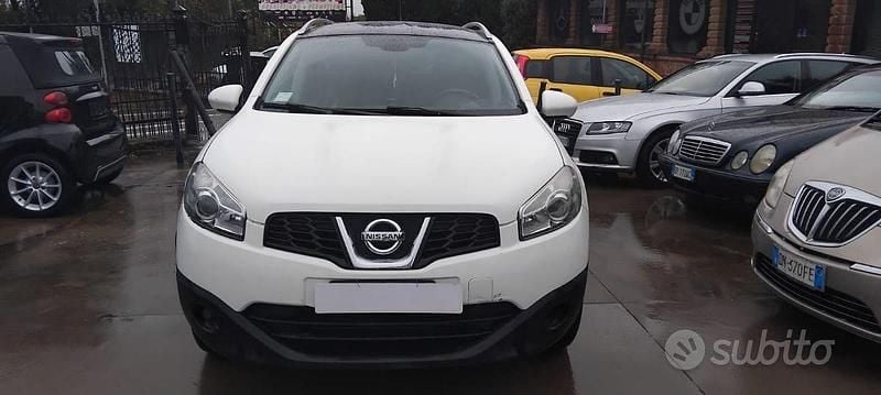 Usata 2012 Nissan Qashqai +2 Tekna SUV | 7999 € (Ottimo prezzo) - Immagine 1/4