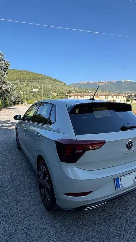 Usata VW Polo R-line 95 CV (69 kW) 2023 Utilitaria