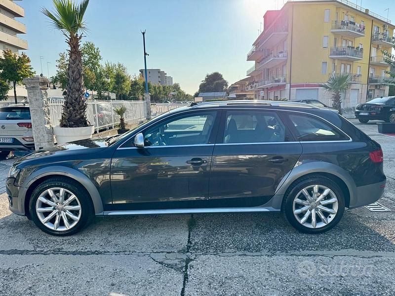 Usata Audi A4 239 CV (175 kW) 2010 Nero Station wagon