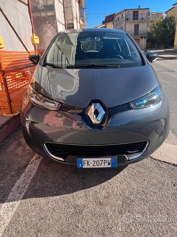 Usata Renault Zoe 39 kW (54 CV) 2017 Utilitaria