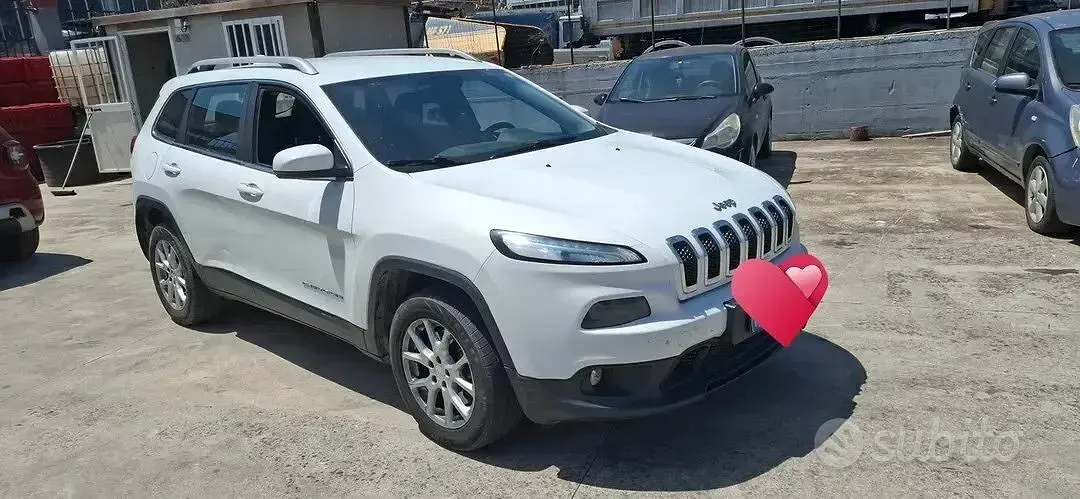 Usata Jeep Cherokee Longitude 140 CV (102 kW) 2015 Bianco SUV