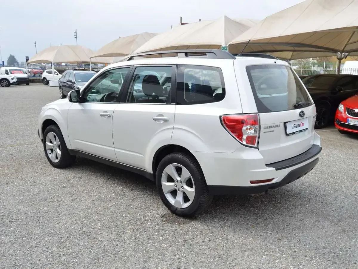 Usata Subaru Forester Exclusive+ 147 CV (108 kW) 2013 Bianco SUV