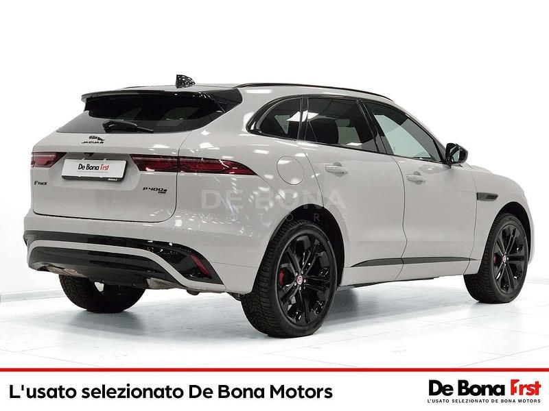 Usata Jaguar F-Pace R-Dynamic 404 CV (297 kW) 2023 Eiger grey SUV