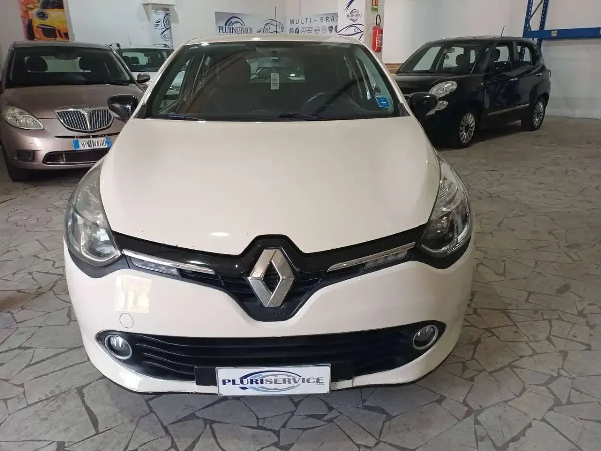 Usata Renault Clio IV 90 CV (66 kW) 2016 Beige Berlina