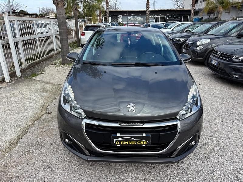 Usata Peugeot 208 Allure 82 CV (60 kW) 2017 Grigio Utilitaria