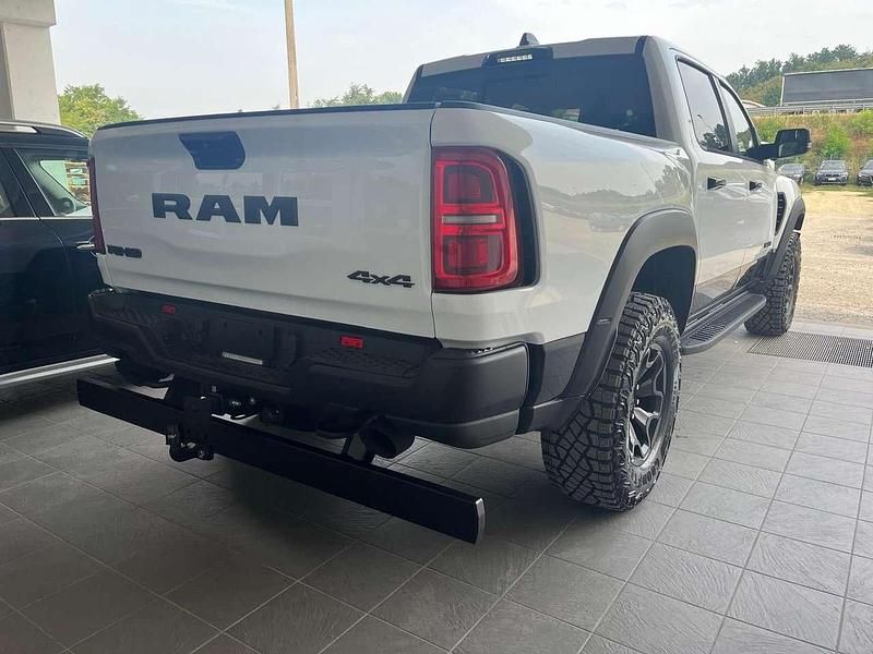 Nuova RAM 1500 540 CV (397 kW) 2025 Bianco Pick-up