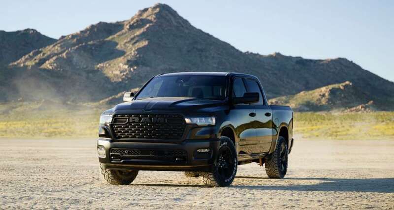 Nero Nuova 2025 Dodge Ram Pick-up | 67.950 € - Immagine 1/4