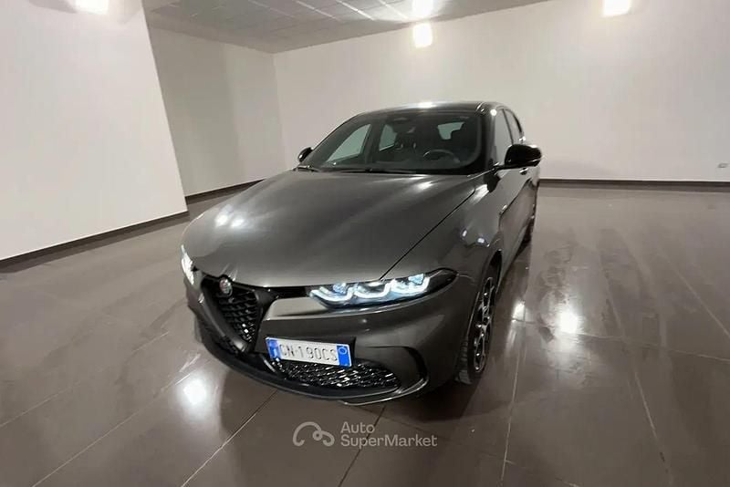 Usata Alfa Romeo Tonale Veloce 179 CV (131 kW) 2023 Gray SUV