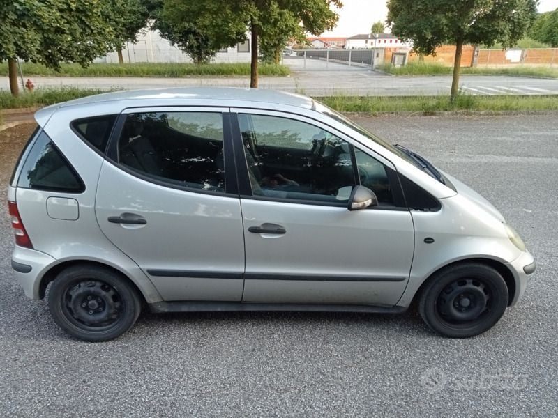 Occasion Mercedes A160 102 ch (75 kW) 2003 Gris Monospace