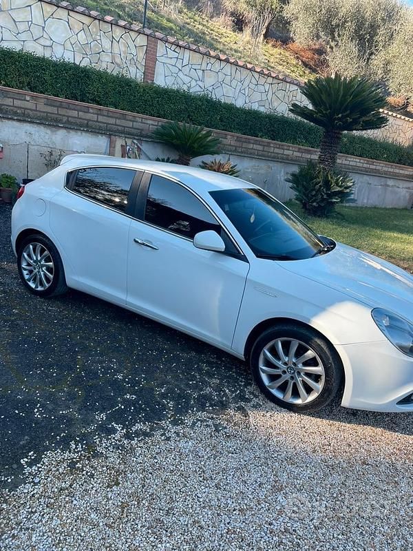 Usata Alfa Romeo Giulietta 109 CV (80 kW) 2016 Berlina