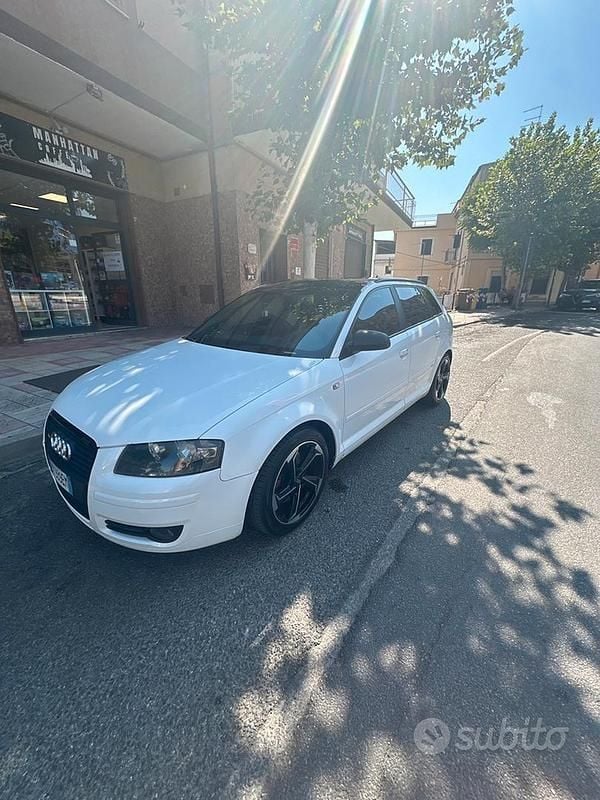 Usata Audi A3 Ambiente 170 CV (125 kW) 2007 Bianco Utilitaria