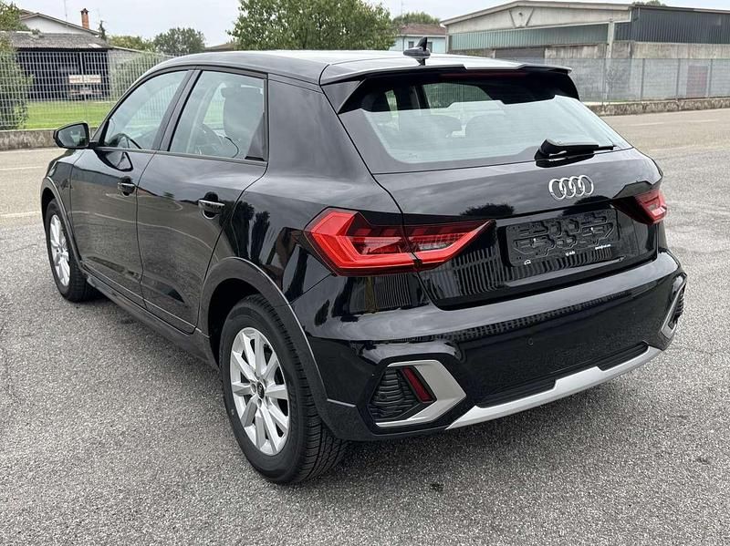Usata Audi A1 Ambiente 95 CV (69 kW) 2023 Nero Berlina