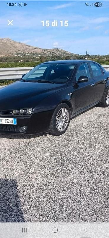 Nero Usata 2009 Alfa Romeo 159 Tre volumi | 4000 € (Buon prezzo) - Immagine 1/4