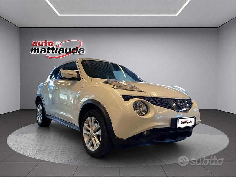 Usata Nissan Juke Acenta 116 CV (85 kW) 2015 Bianco SUV